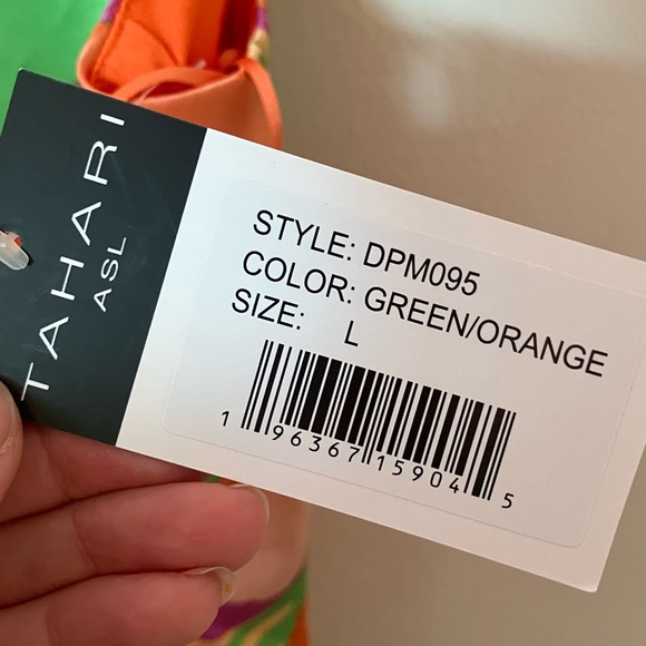 Tahari ASL NWT's Women's Floral Print Razorback - Picture 10 of 11